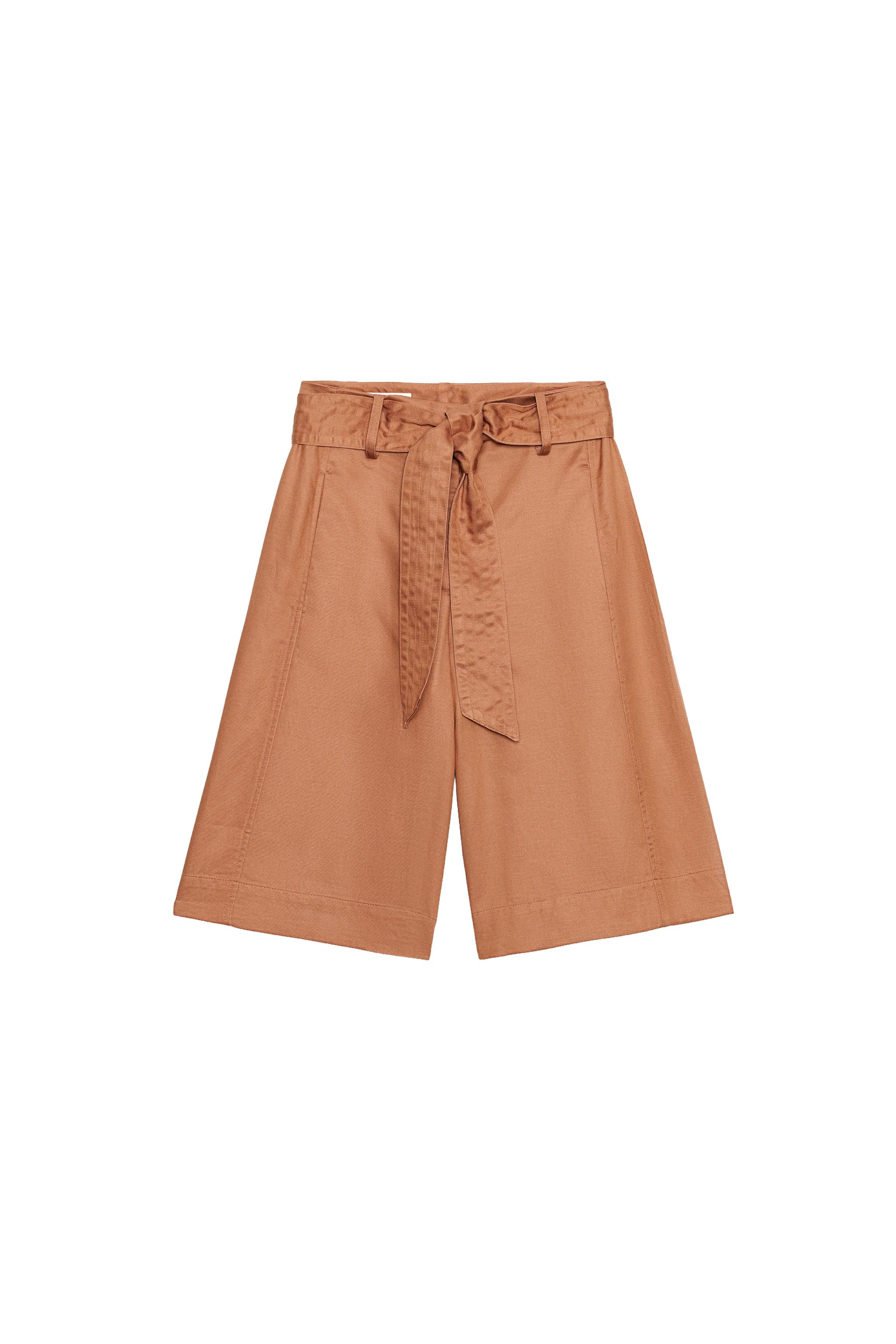 LONG BELTED SHORTS